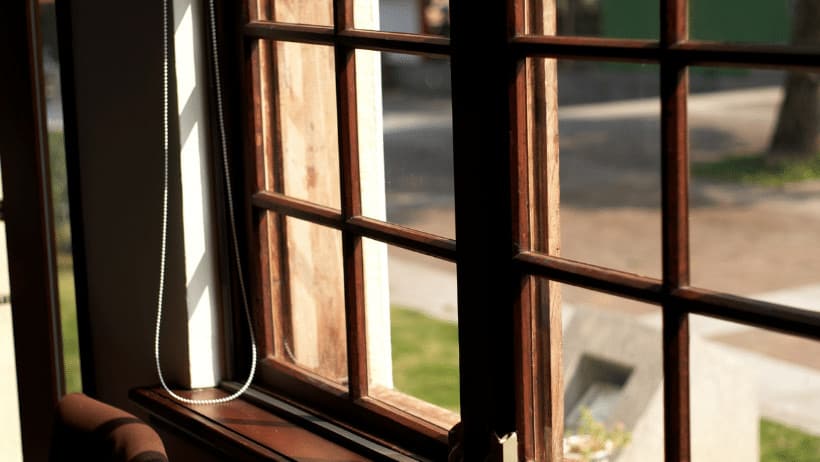 woodgrain window treatment ideas